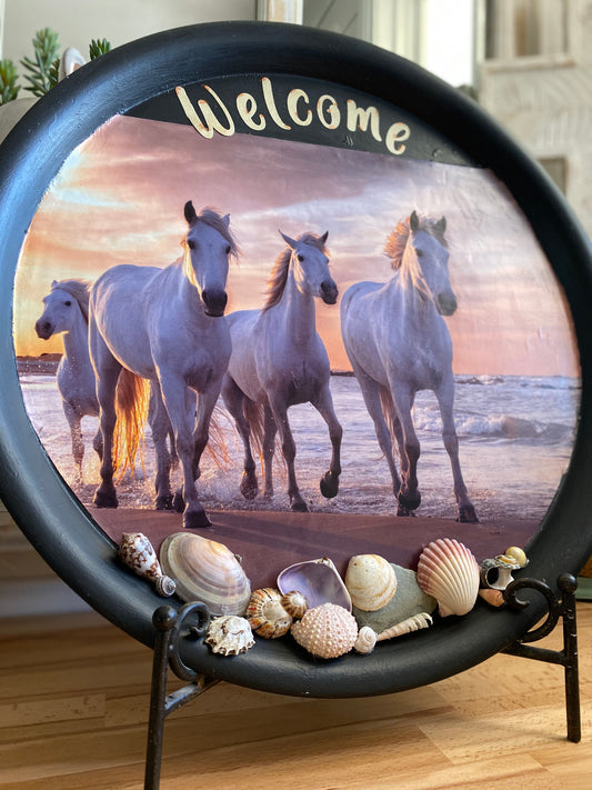 Welcome horse tray